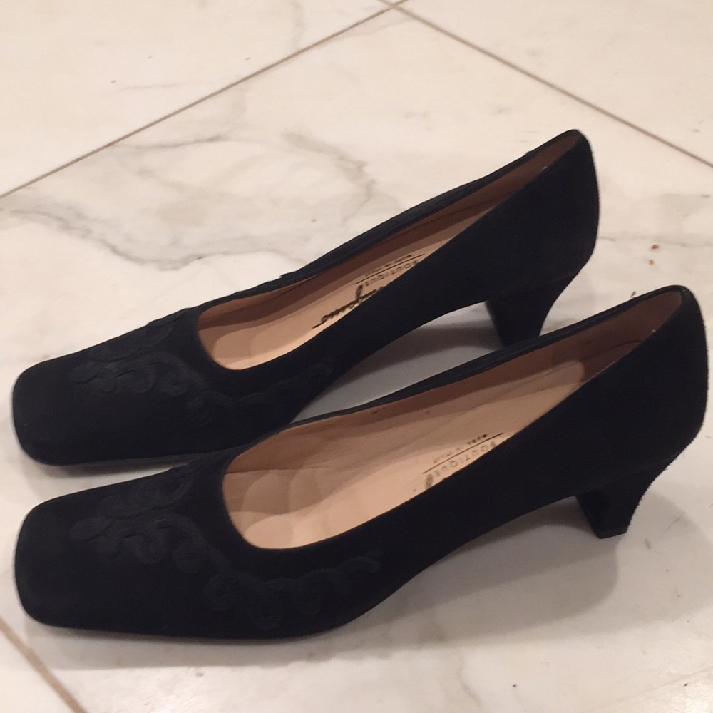 Salvatore Ferragamo Boutique Suede Leather Shoe